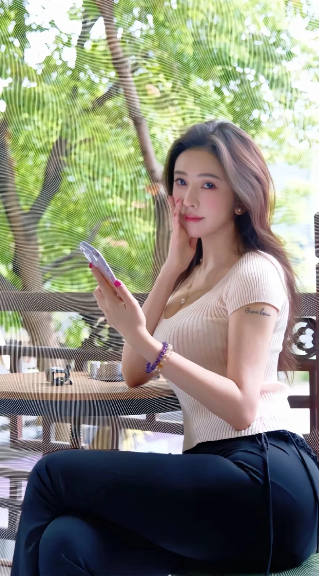 真的真的很好看！！！人妻感超足！