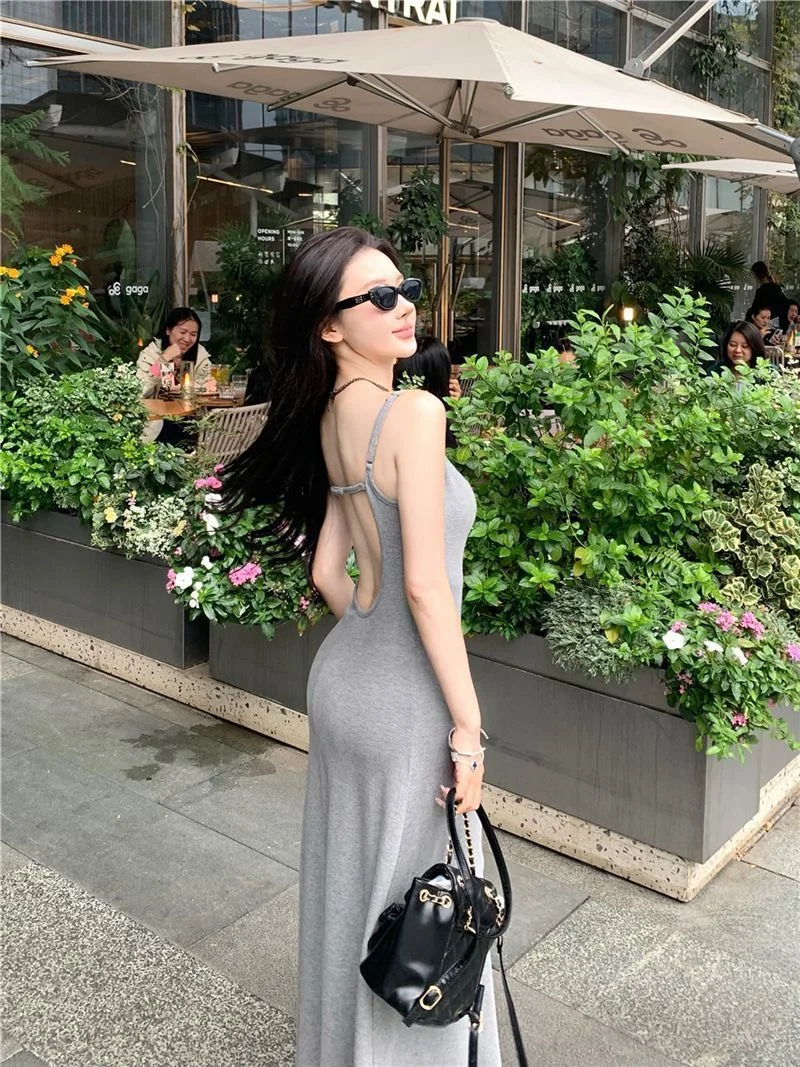 00后勇闯服装圈