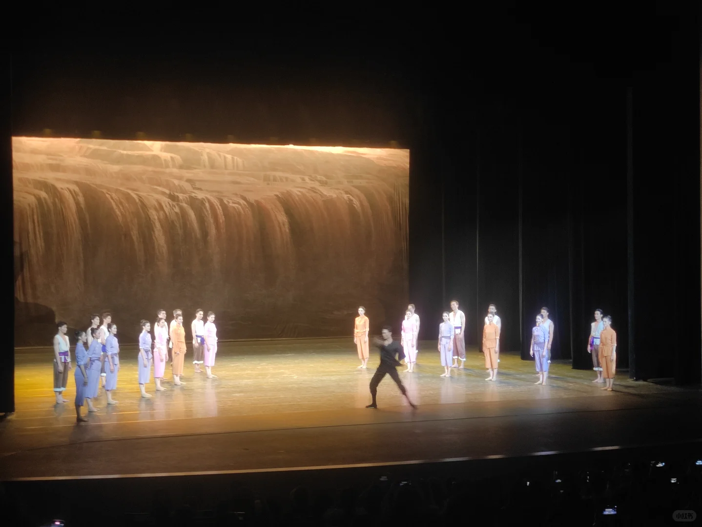 北京舞蹈学院之《舞动经典》