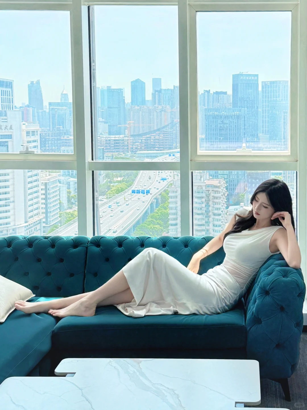 小说女主的拍照姿势get✅