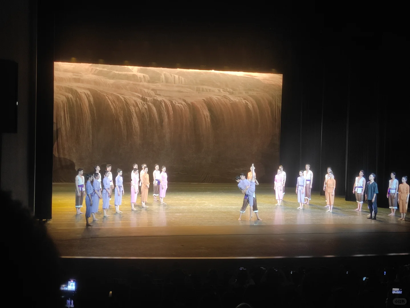 北京舞蹈学院之《舞动经典》