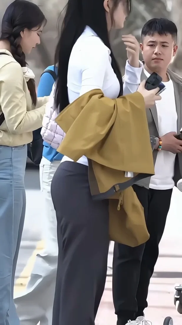 我夏天的穿衣现状。