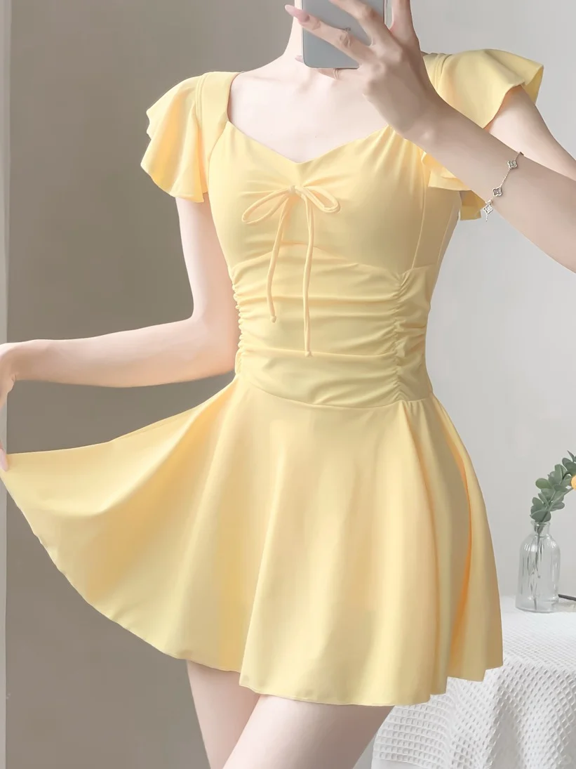 普通女孩也能穿出 “迪士尼在逃公主” 感!