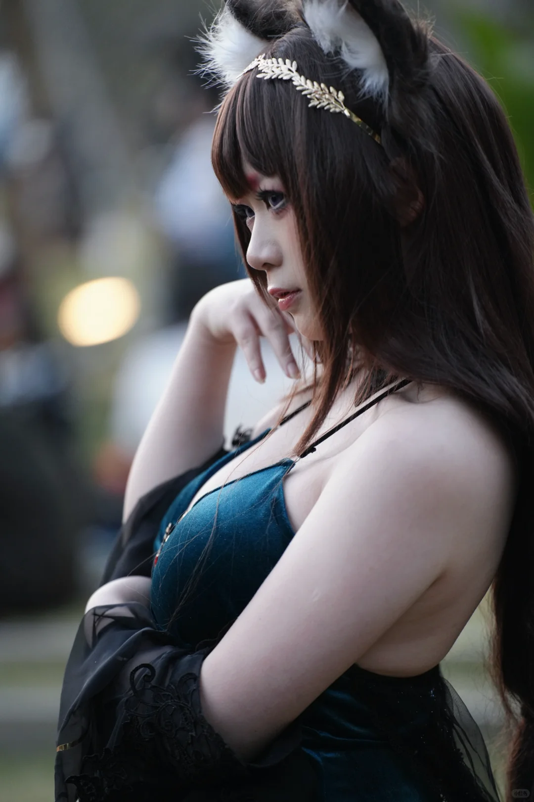 我不能把你逗笑，只能把你美哭