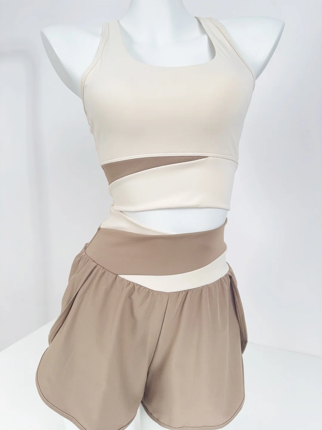 好喜欢粉色系的感觉?好温柔啊！今日是甜妹～