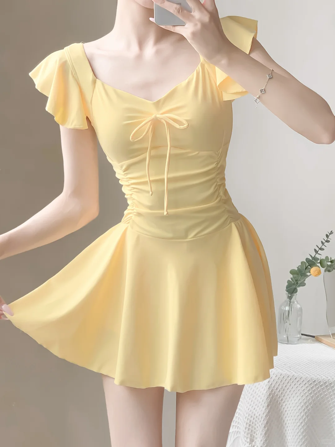 普通女孩也能穿出 “迪士尼在逃公主” 感!