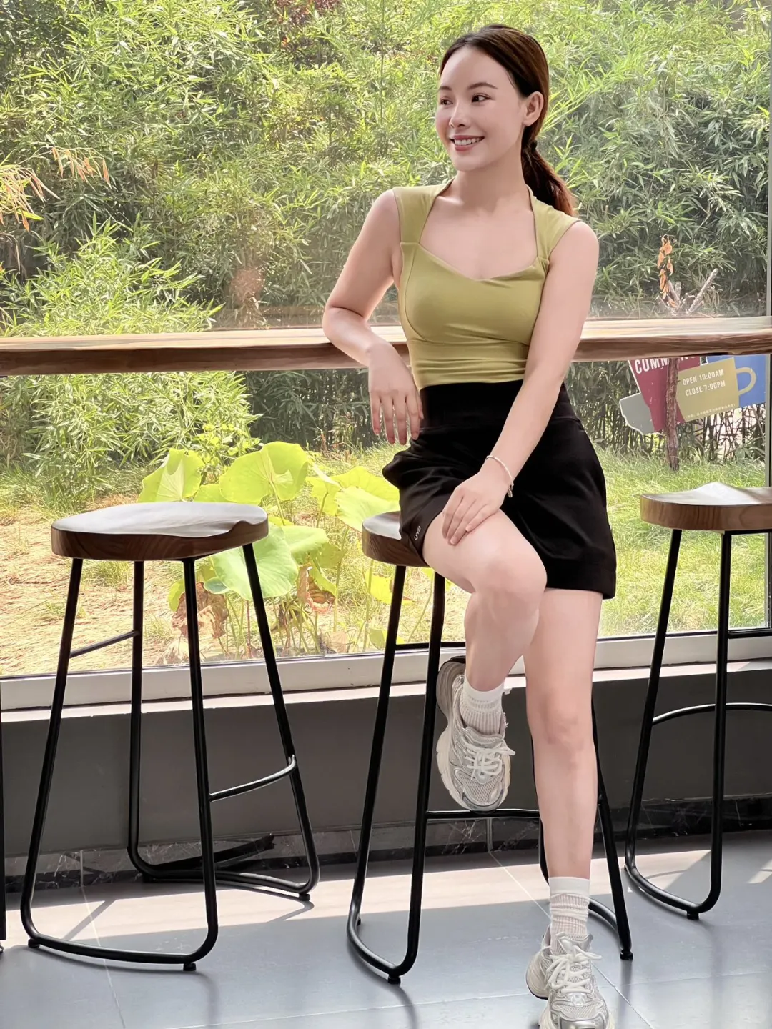 哇塞！LYVIA 瑜伽服竟然这么好看！