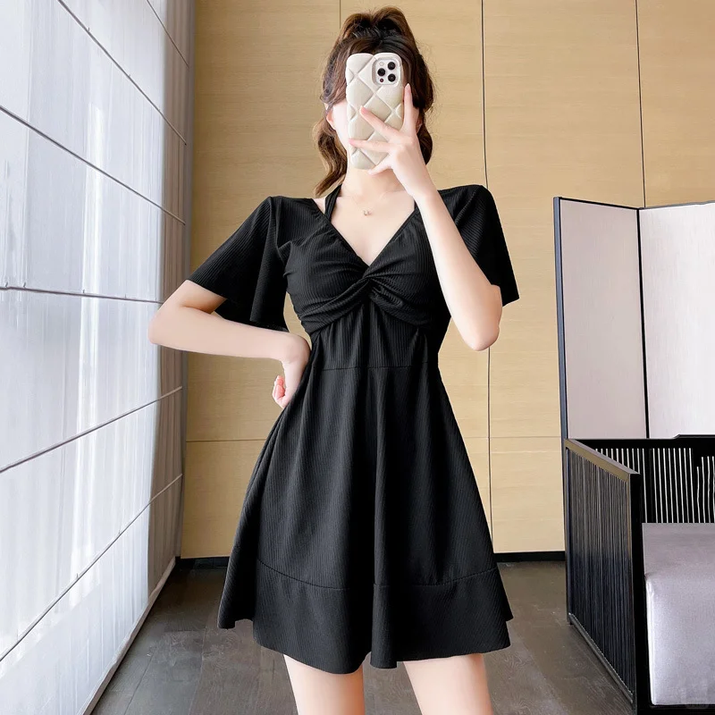 夏日必备 | 大码显瘦泳衣裙