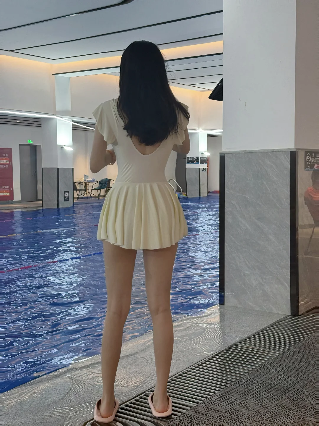 奶白色真的太仙了！泳衣！