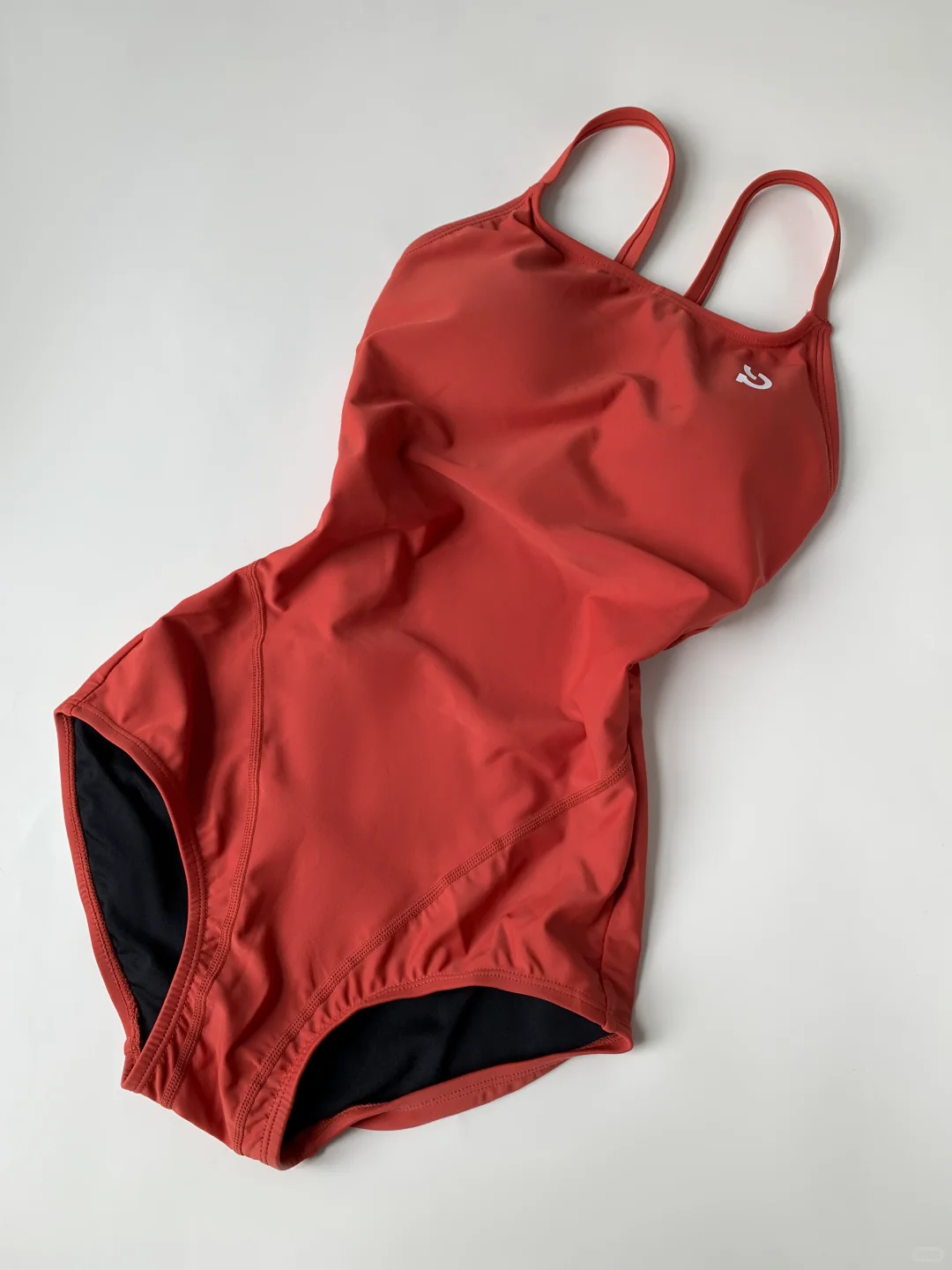 低开叉全包臀泳衣YYDS‼保守姐妹大胆冲?