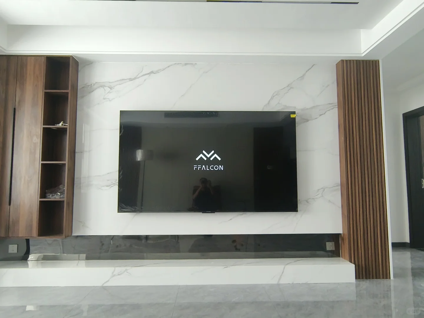 TCL团购安全下车鹤6 ULTRA