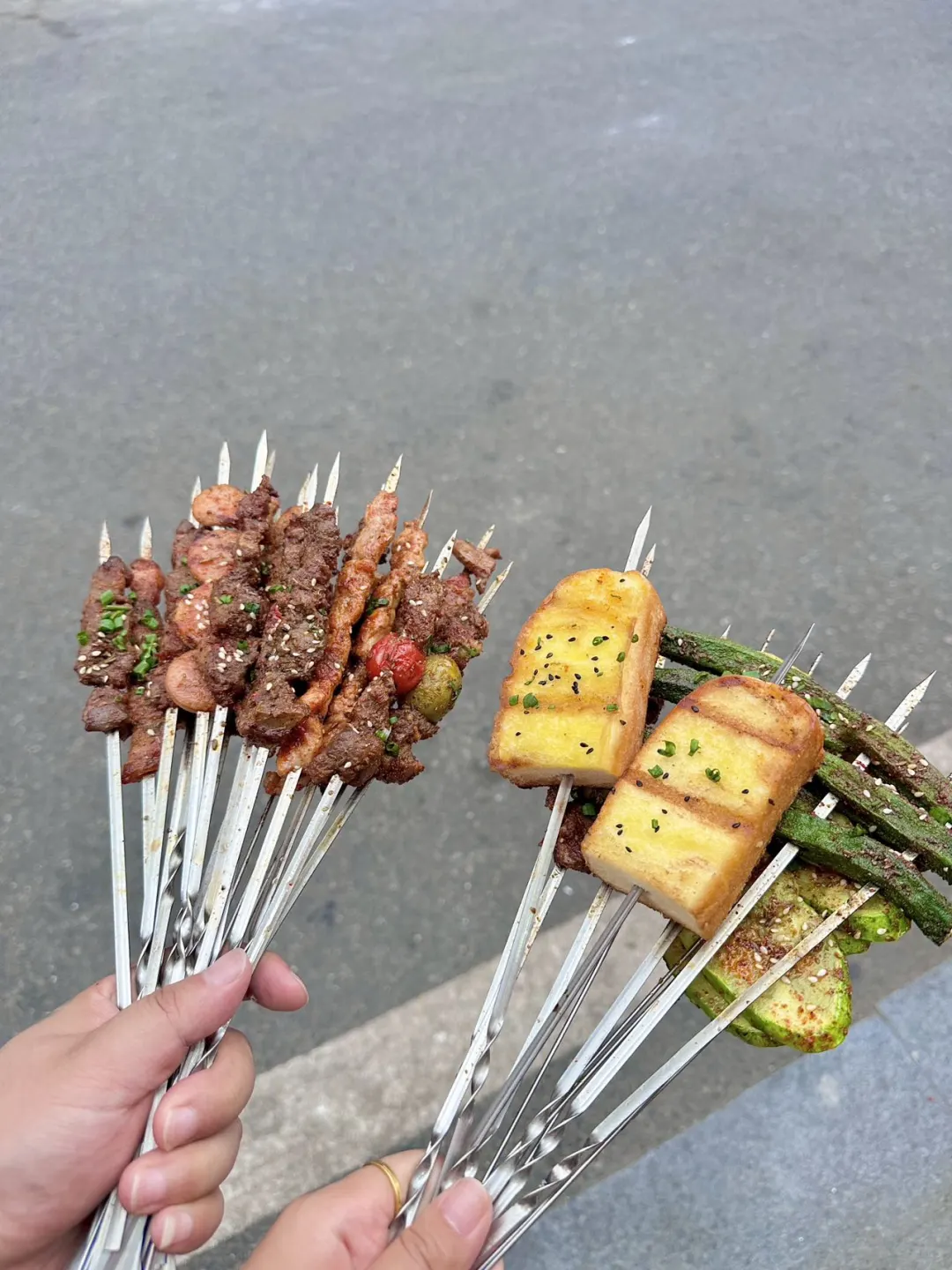 ?火爆开抢！卤虾+烧烤，团购福利吃到爽！