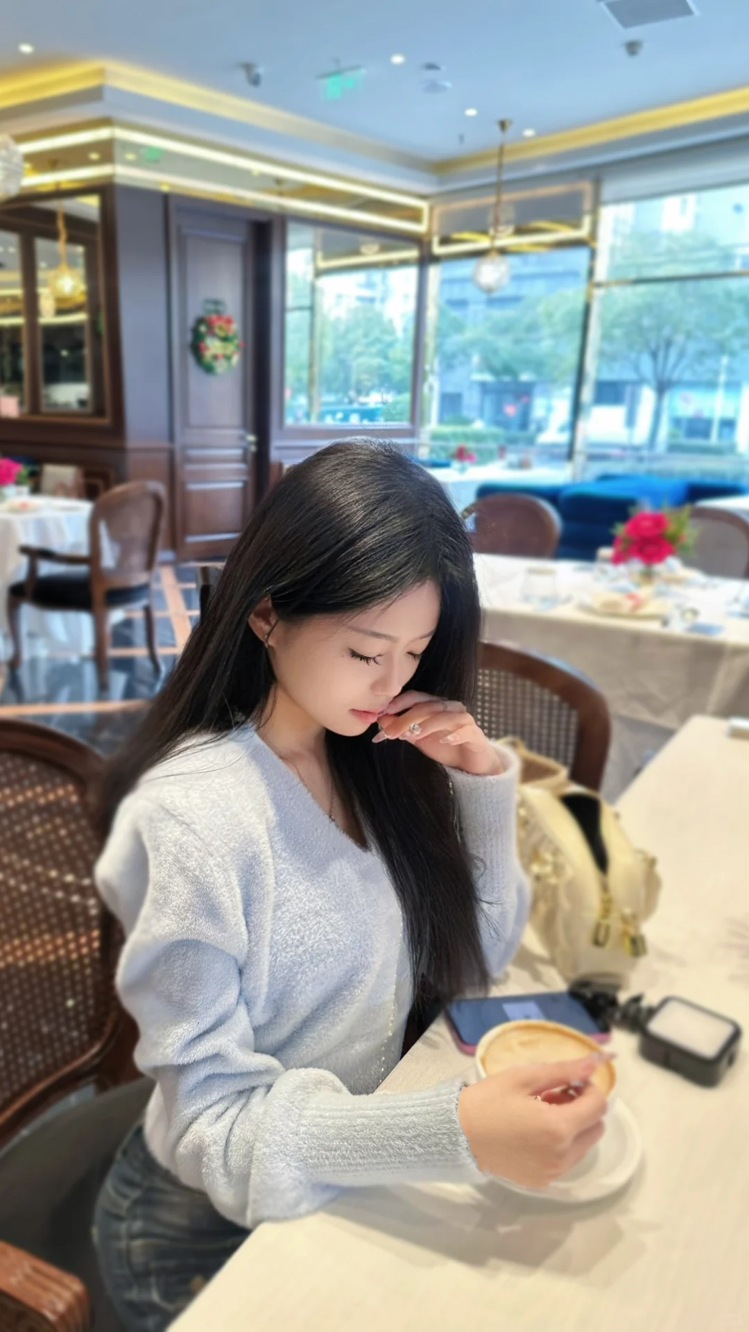 爱情在空气中弥漫