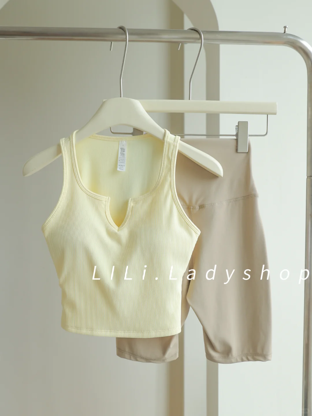 第一眼就被这奶呼呼的颜色击中美到心巴?