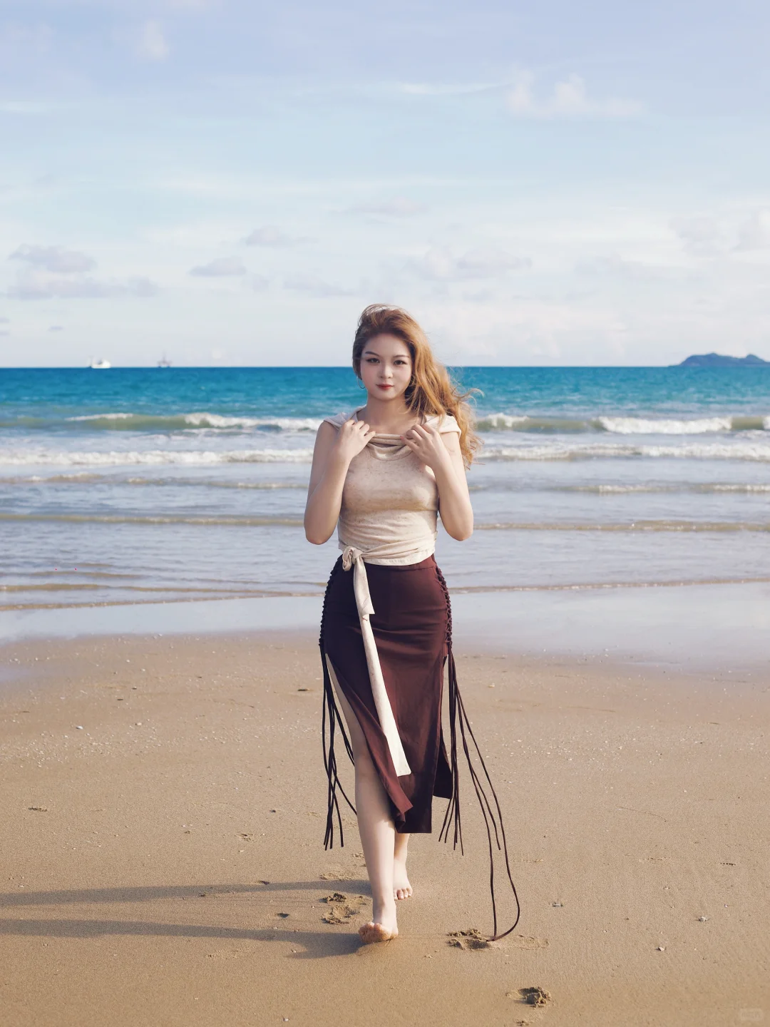 海边氛围感穿搭 | La Luna 美到开挂?