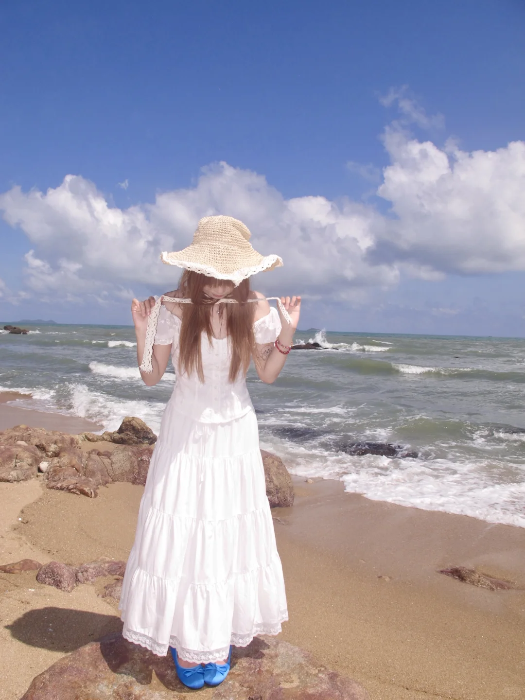 海边不穿吊带也能拍出人生大片！