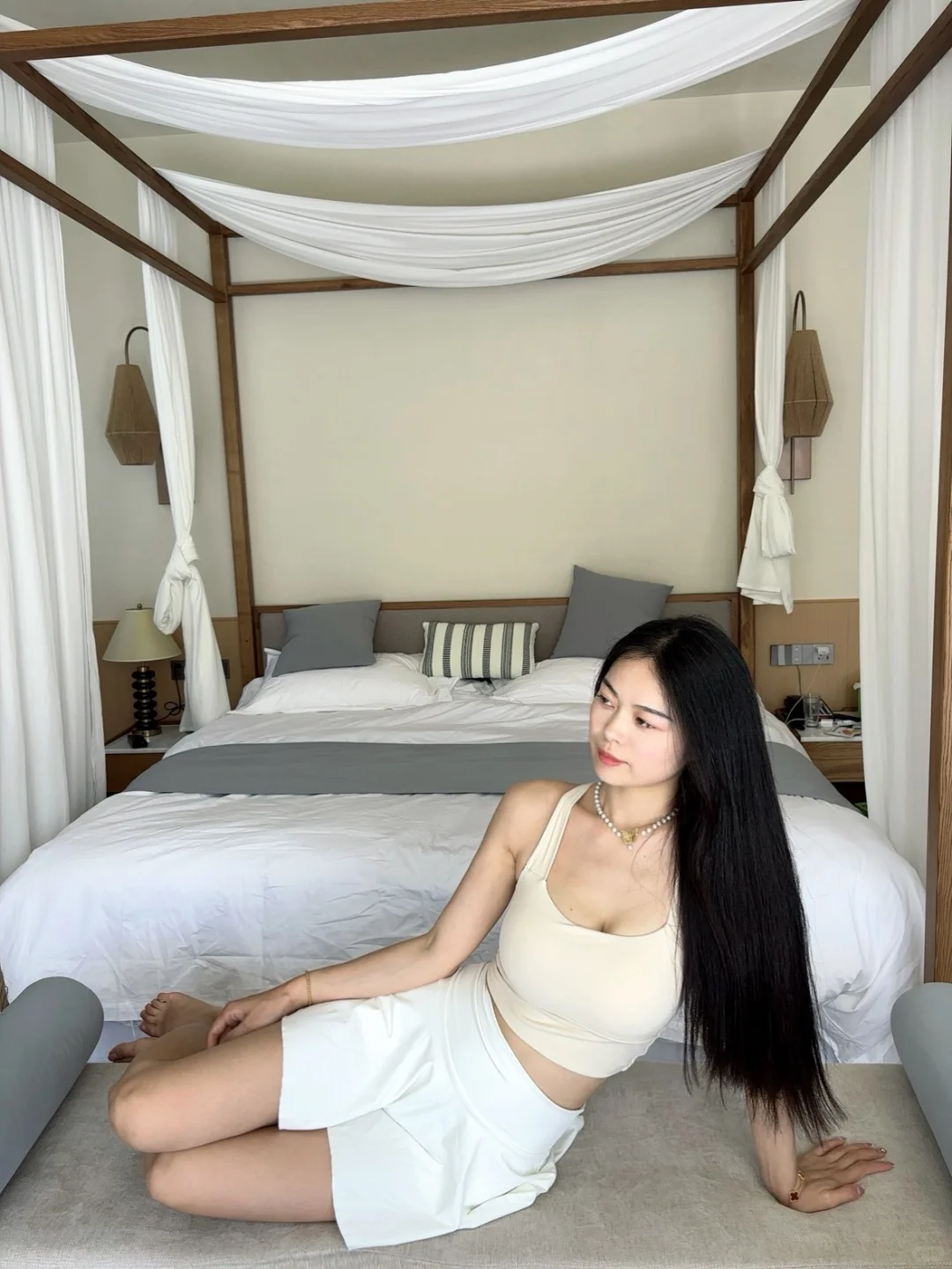 穿瑜伽服的照片不要发在朋友圈❌