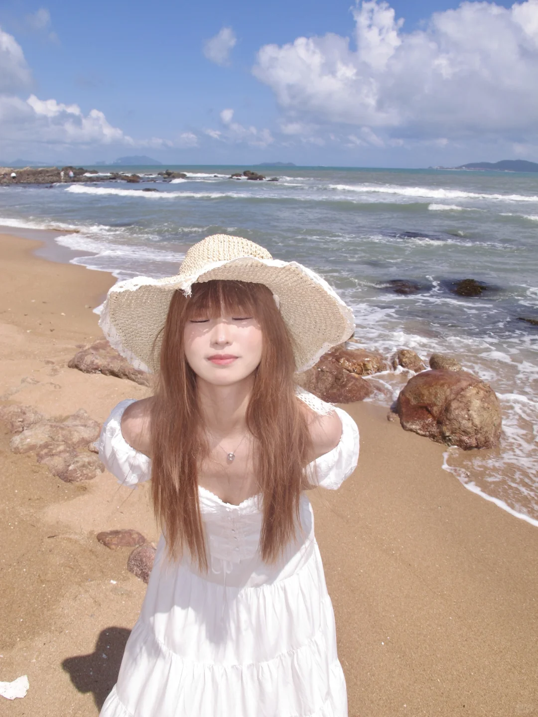 海边不穿吊带也能拍出人生大片！