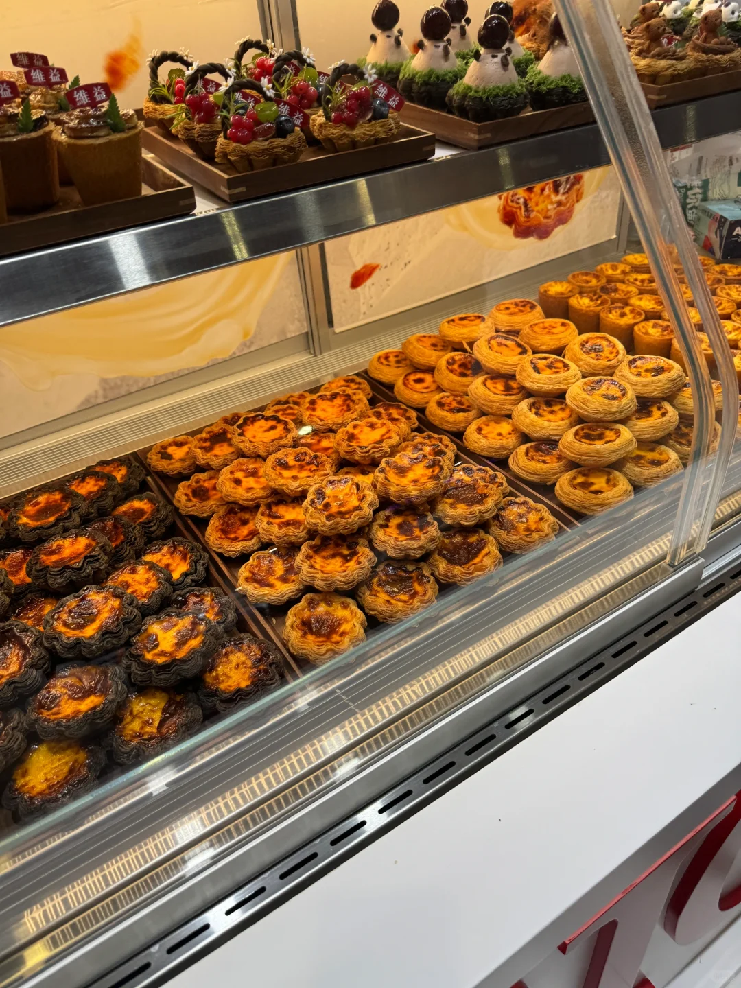 上海国家会展中心烘焙展，各种美味糕点