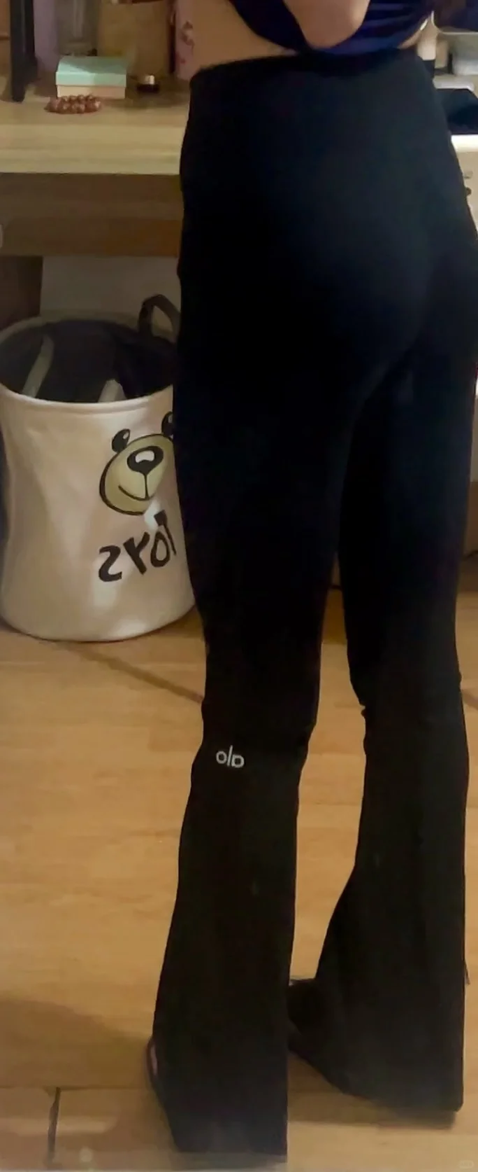 小红书超火的alo瑜伽裤低价位试穿