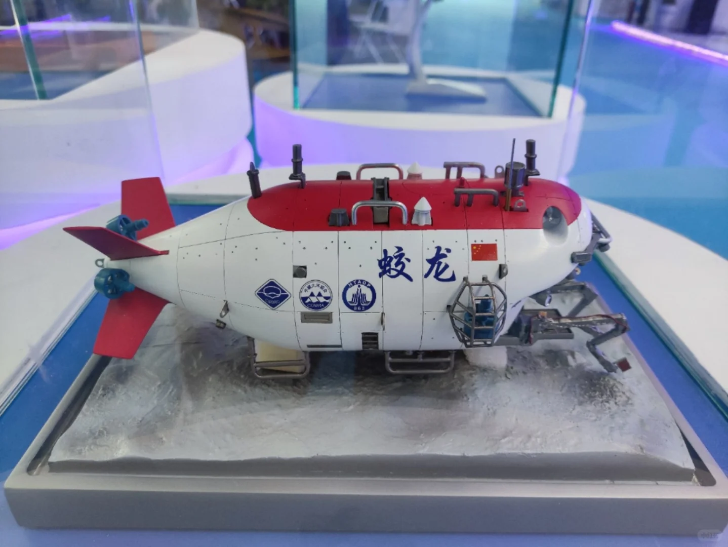 参观宝鸡会展中心中国钛博会