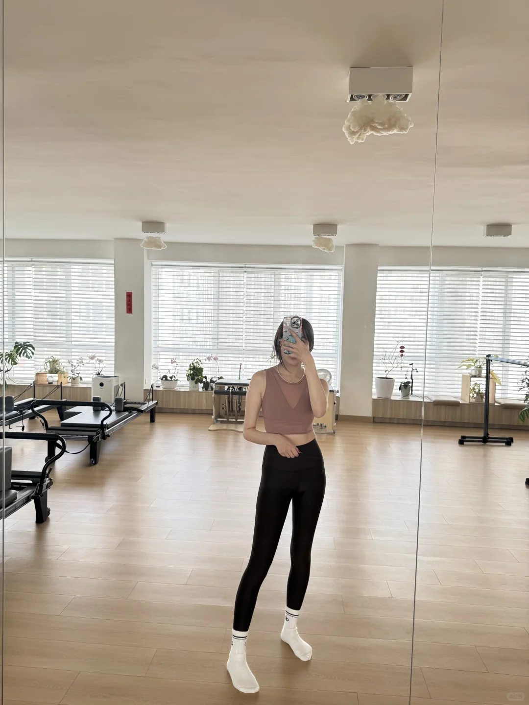 Alo 还是Lululemon？