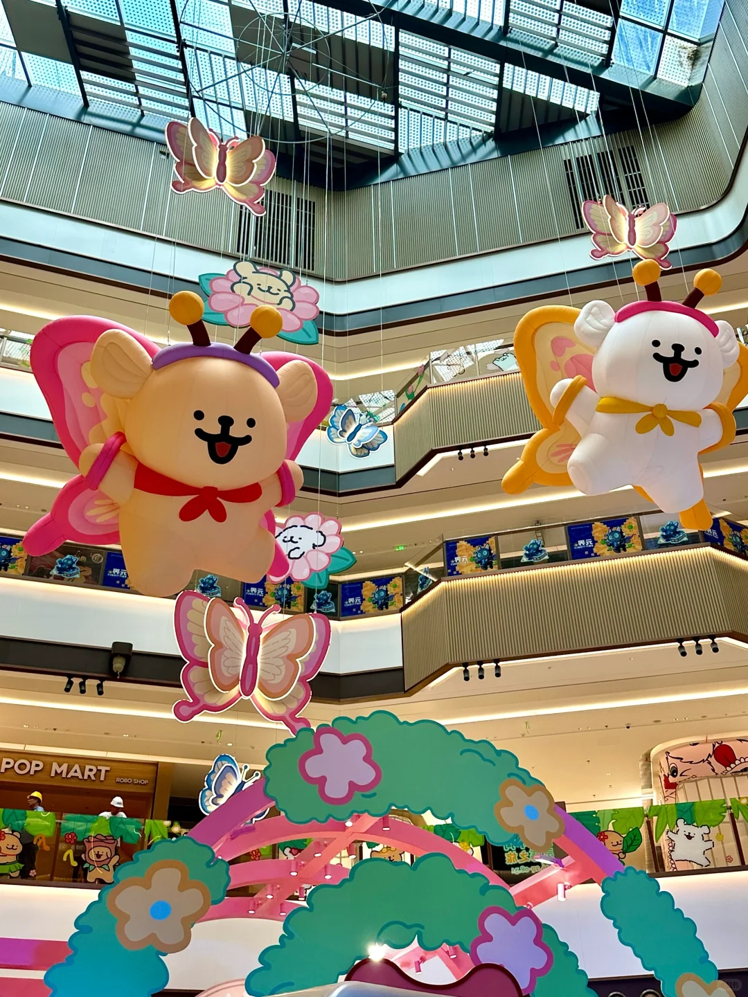 上海线条小狗痛楼诞生了?全国首展太可爱了