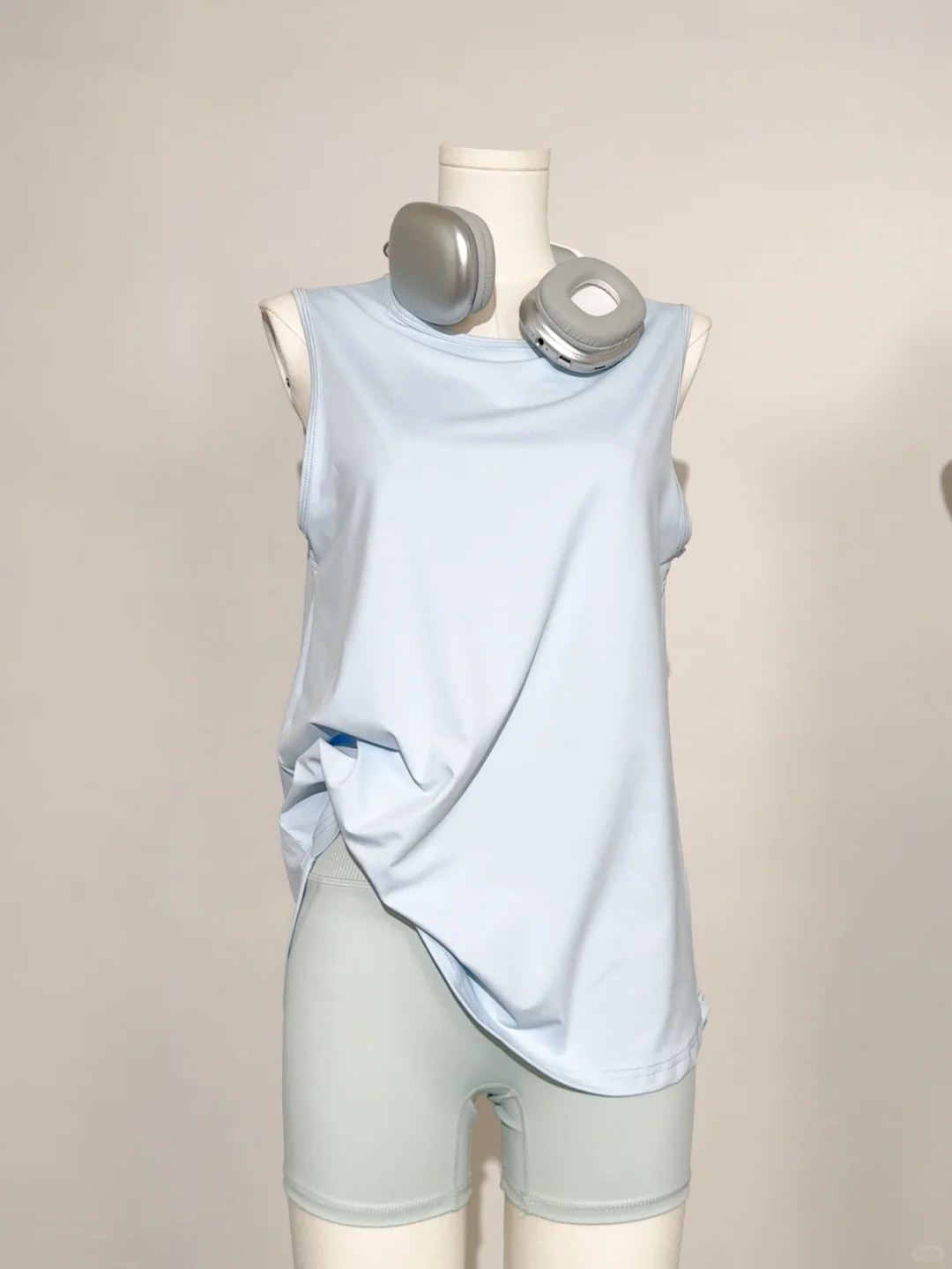 还有没有适合夏天穿的瑜伽短裤啊‼️‼️‼️