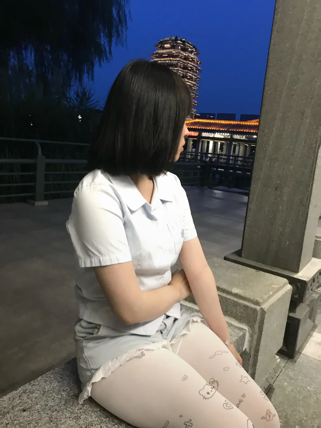 极品肉腿｜我这脸和身材确实蛮顶的！