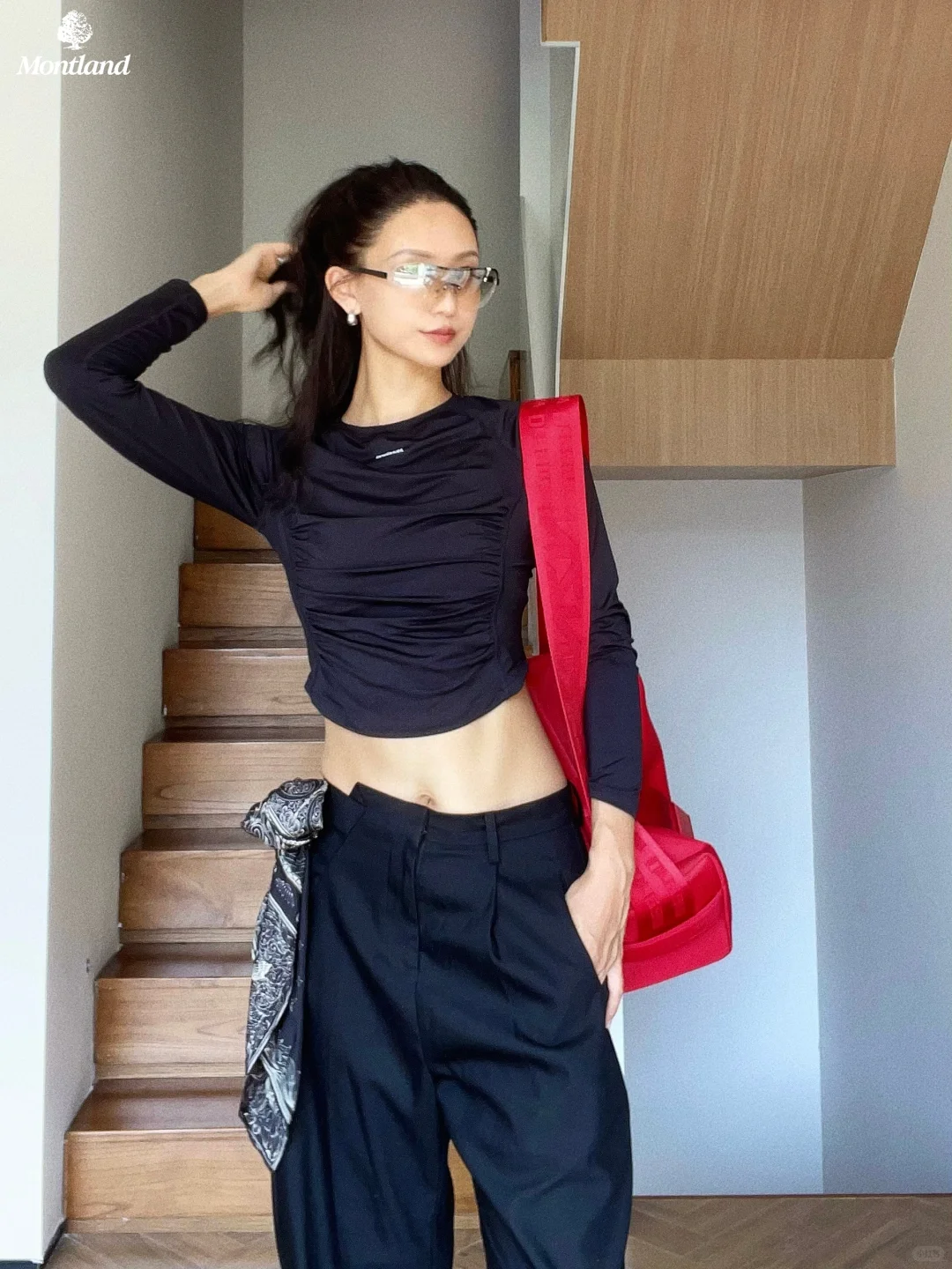 穿点小帅的瑜伽服 朋克摇滚女孩上线?