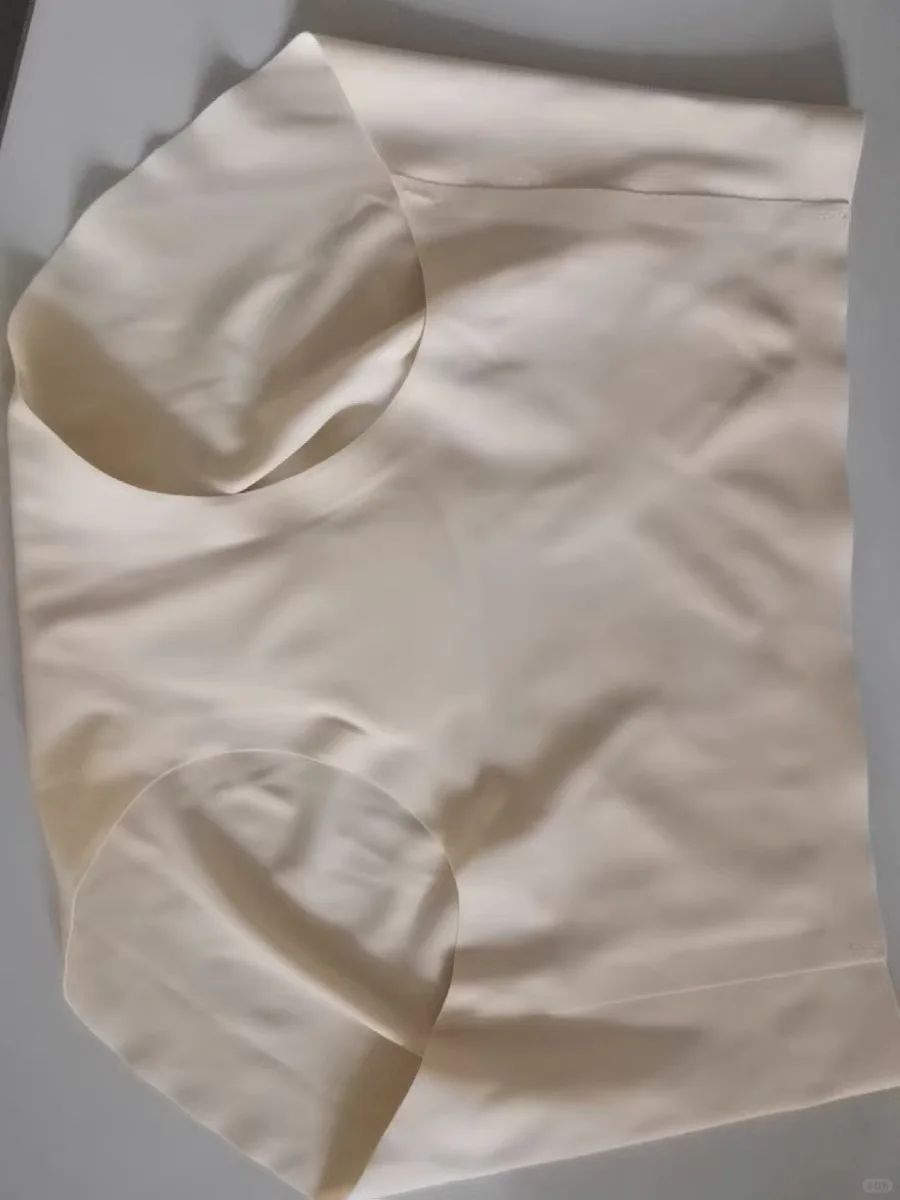 我的老天！刘亦菲们都去试试防尴尬无痕内裤