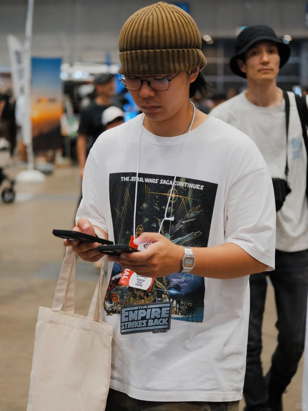 在日本顶尖户外展会上，大家都穿什么？