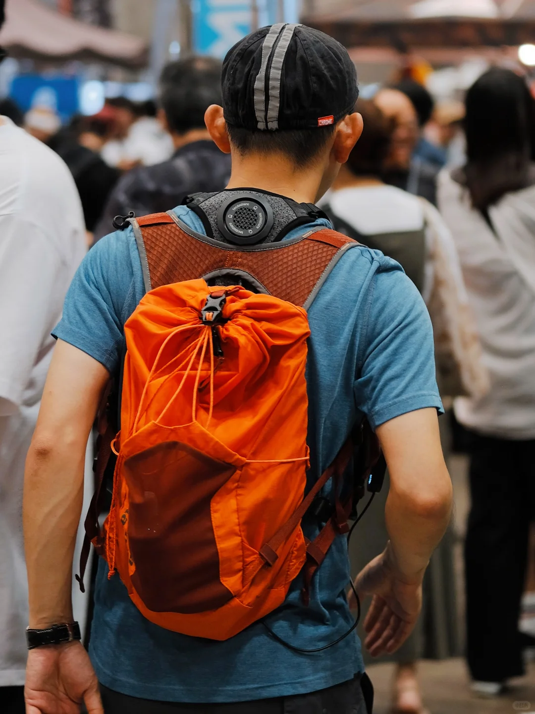 在日本顶尖户外展会上，大家都穿什么？