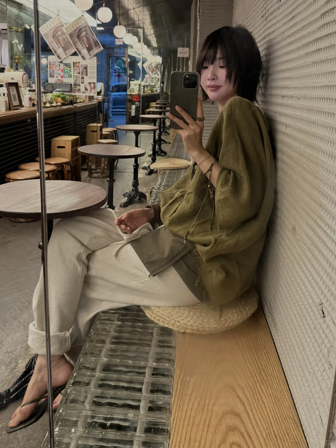 连咖啡都是绿色的