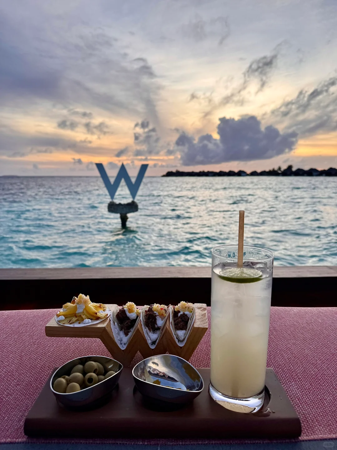 来马代旅行别再穿花花绿绿的了！