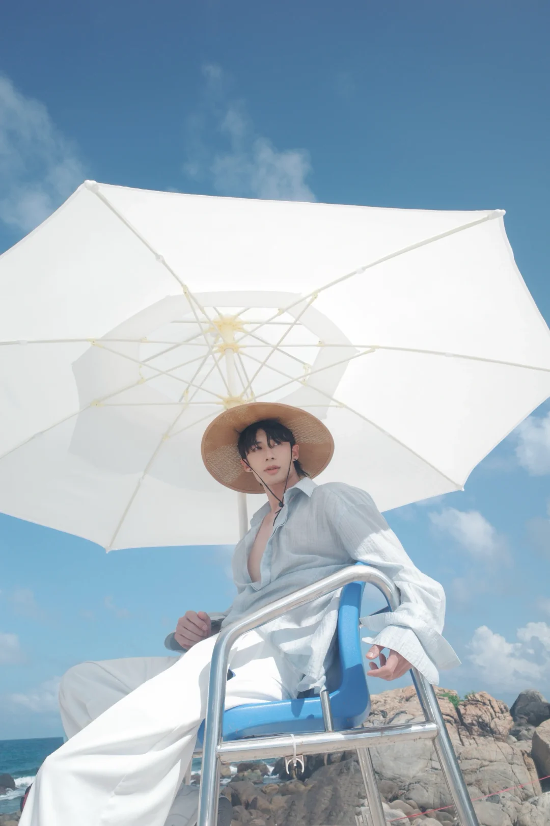 海边拍照姿势大公开 ?? 6G光速入夏！