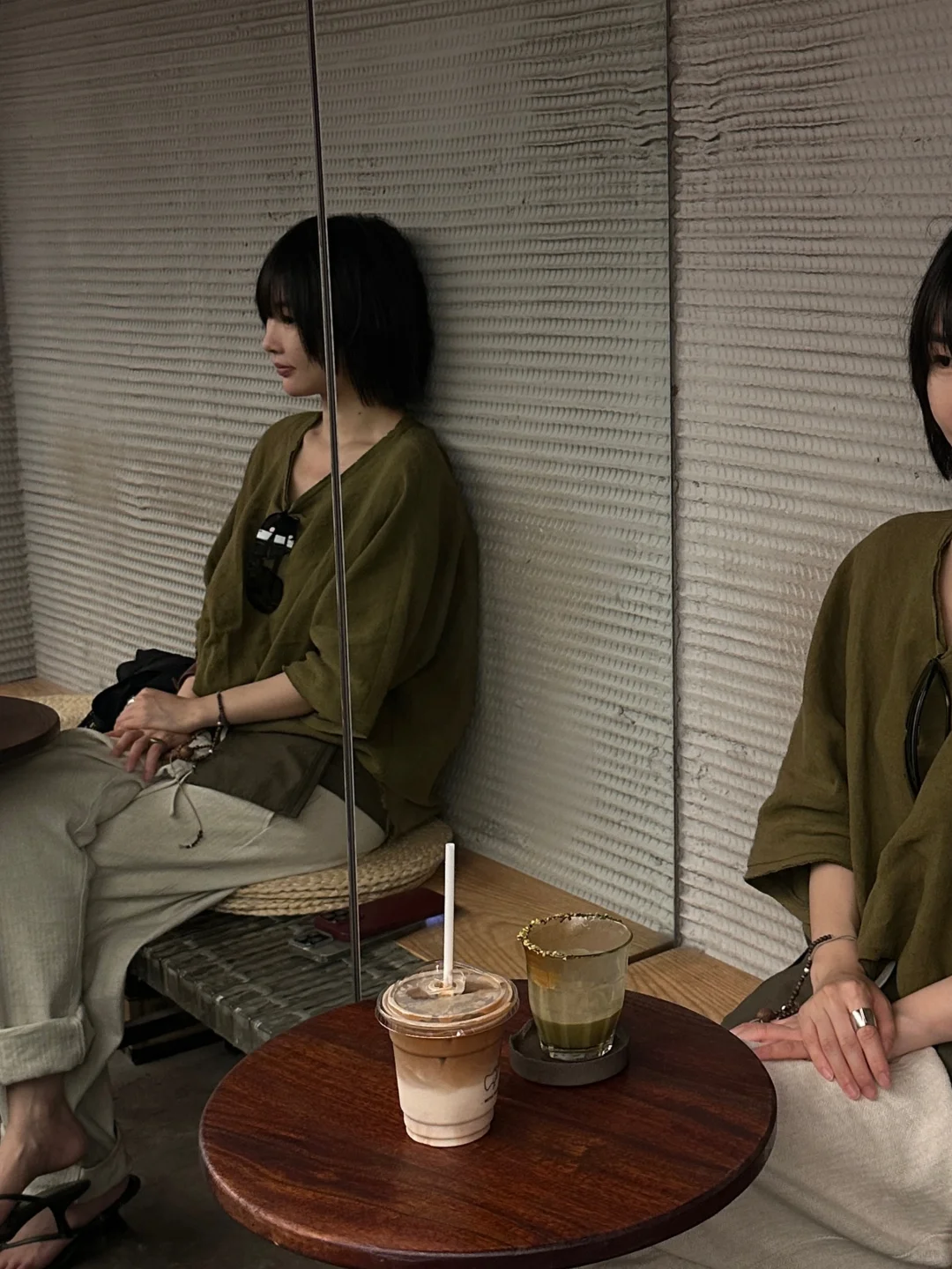 连咖啡都是绿色的