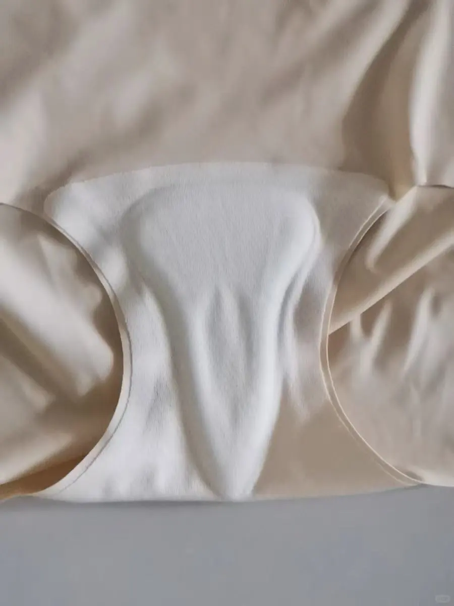 我的老天！刘亦菲们都去试试防尴尬无痕内裤