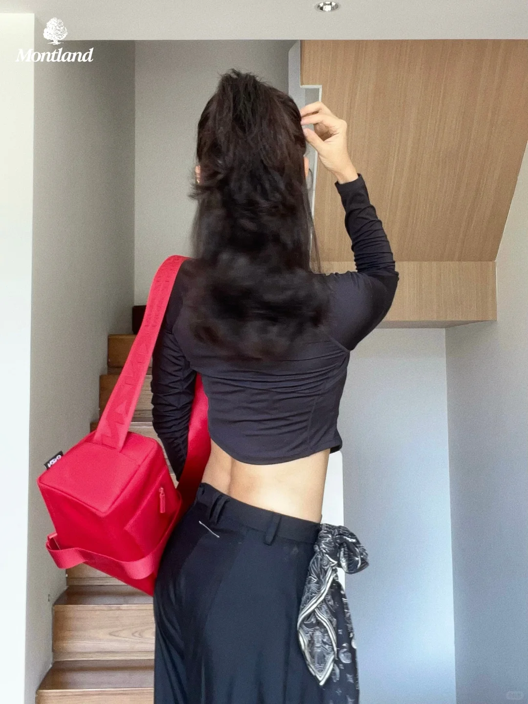 穿点小帅的瑜伽服 朋克摇滚女孩上线?