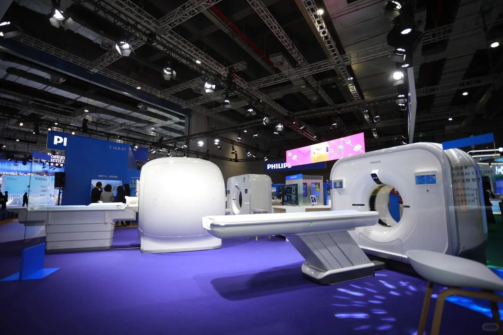 给这场展开了!展台设计展台布置?