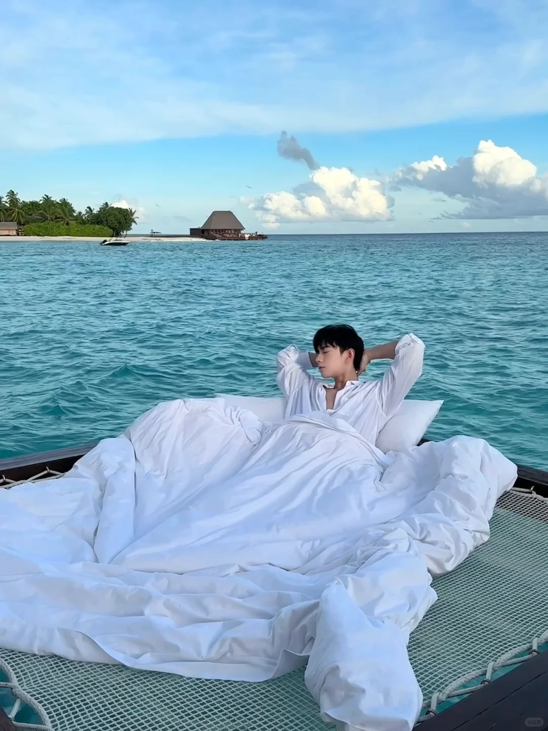 来马代旅行别再穿花花绿绿的了！