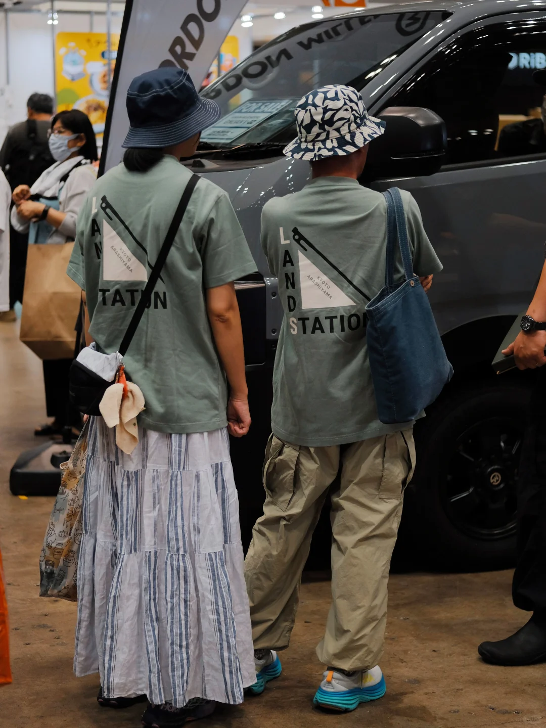 在日本顶尖户外展会上，大家都穿什么？