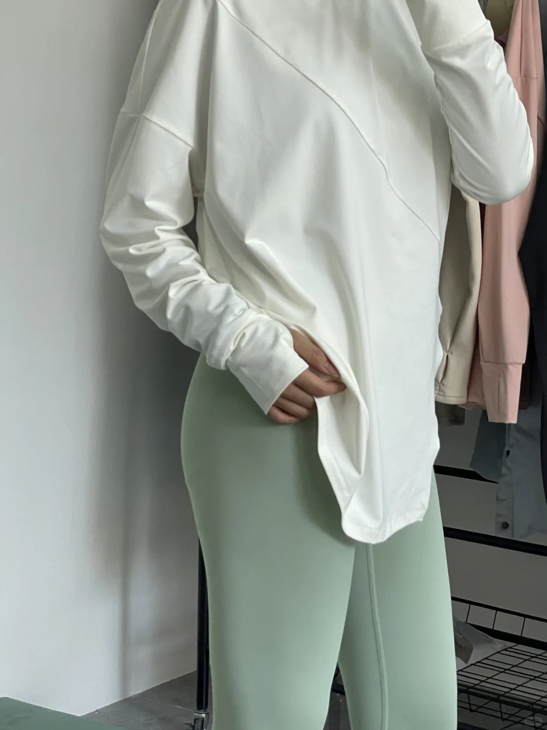 随手入20+?瑜伽裤竟成我的心头好！不显T区