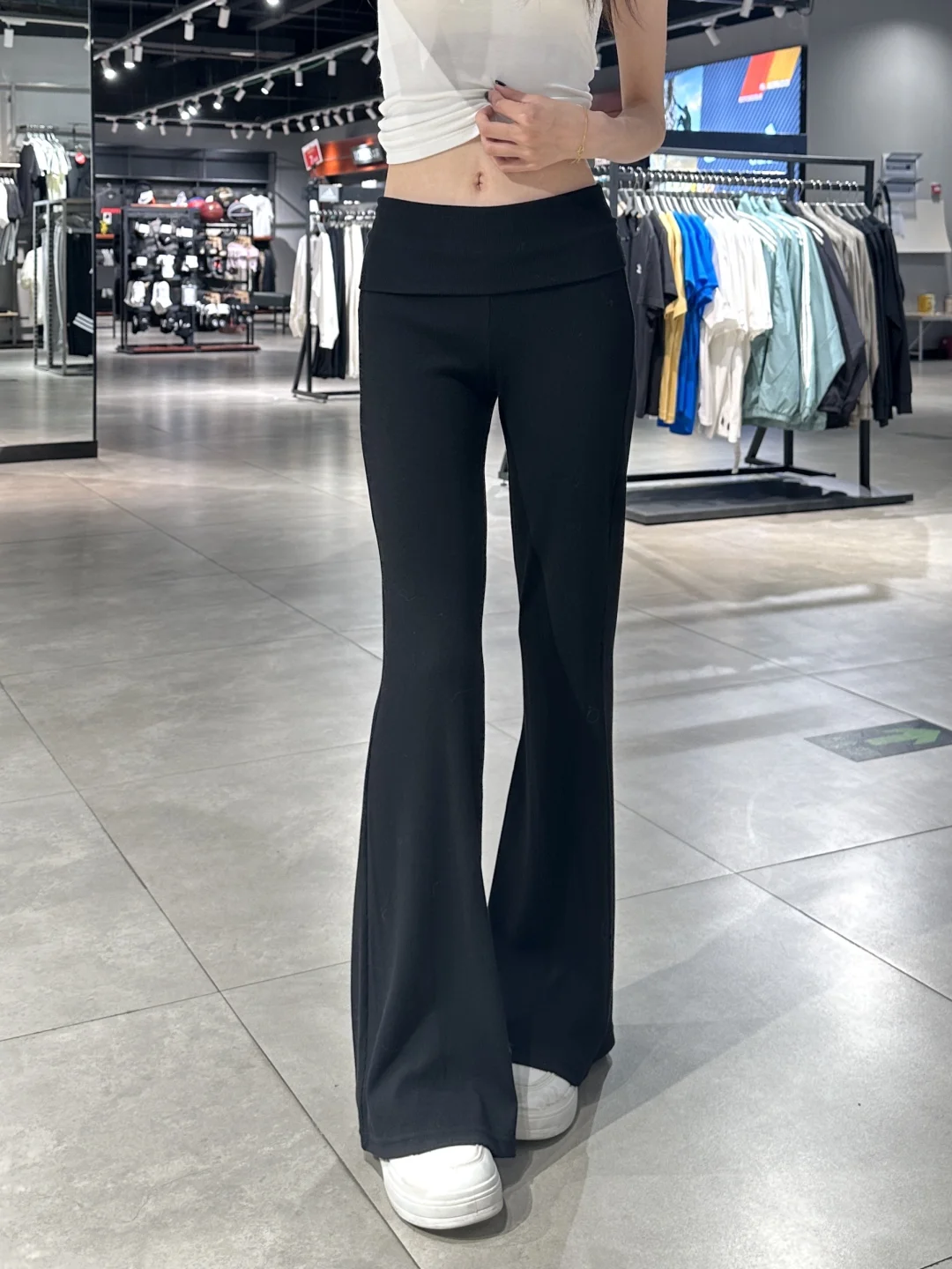 才59?我愿称之为春夏显瘦神裤?巨遮胯显瘦