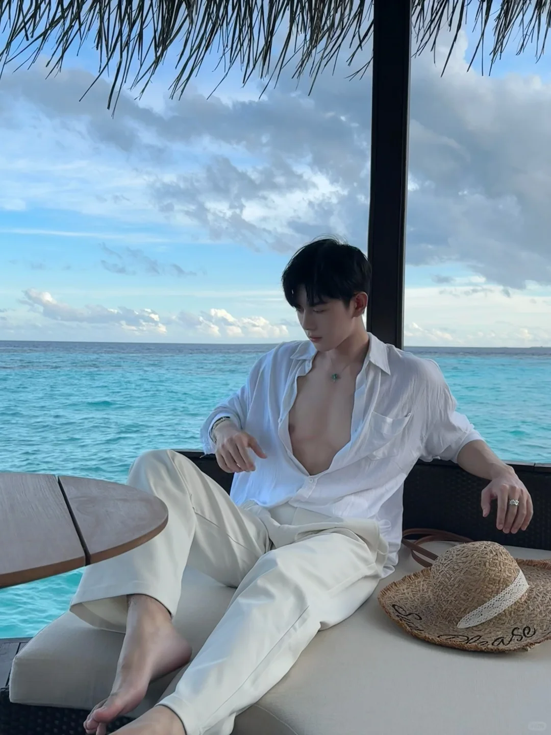 来马代旅行别再穿花花绿绿的了！