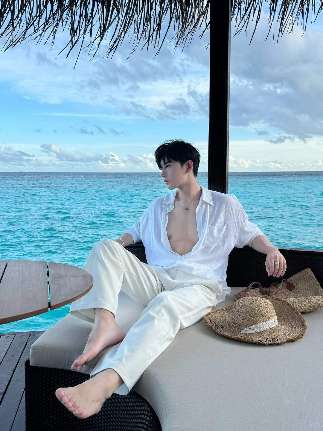 来马代旅行别再穿花花绿绿的了！