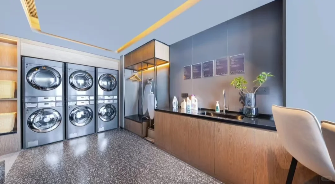 济南山东国际会展中心宜家亚朵酒店