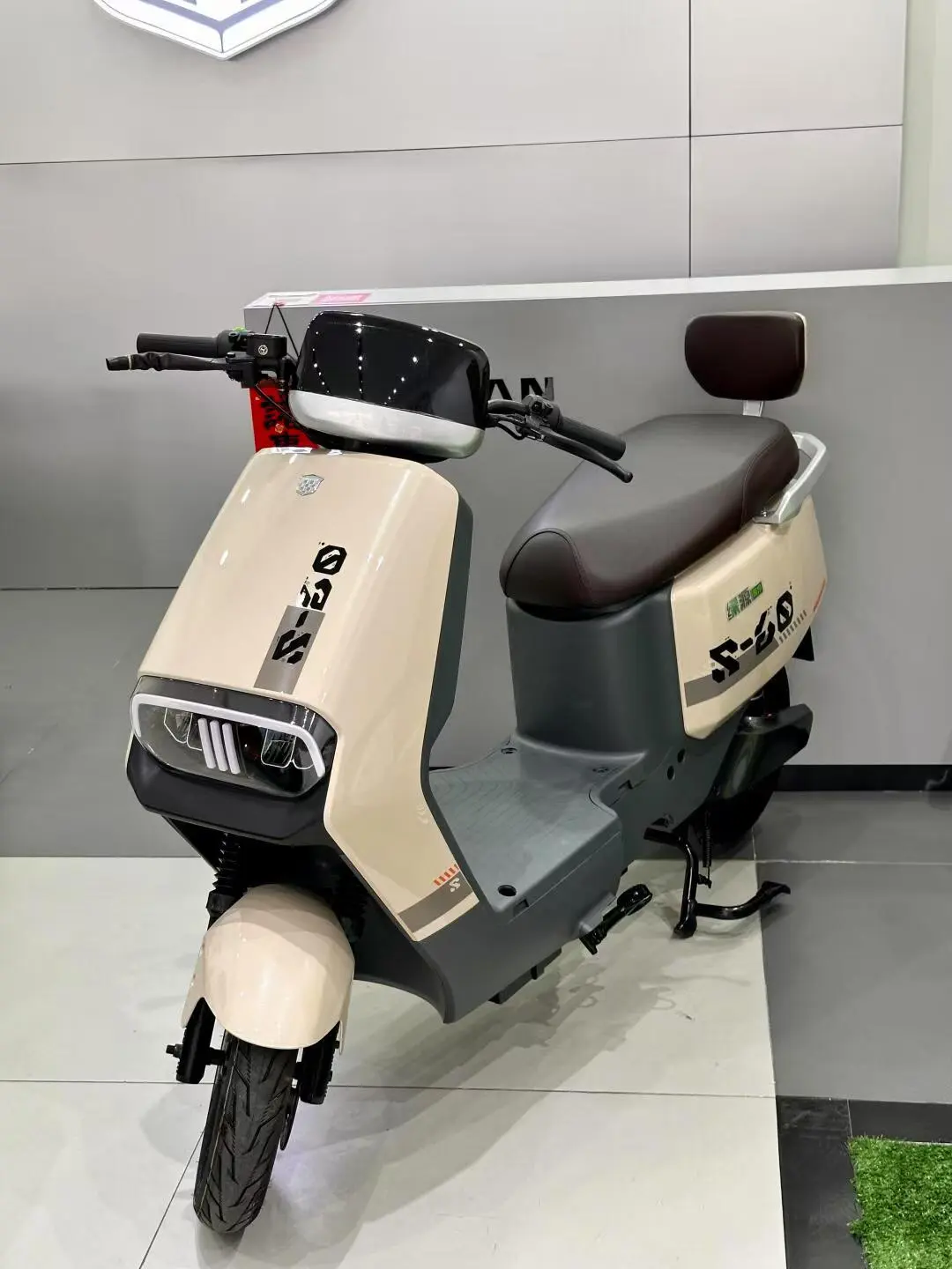 绿源s60，原价3580，关注=团购价2799!