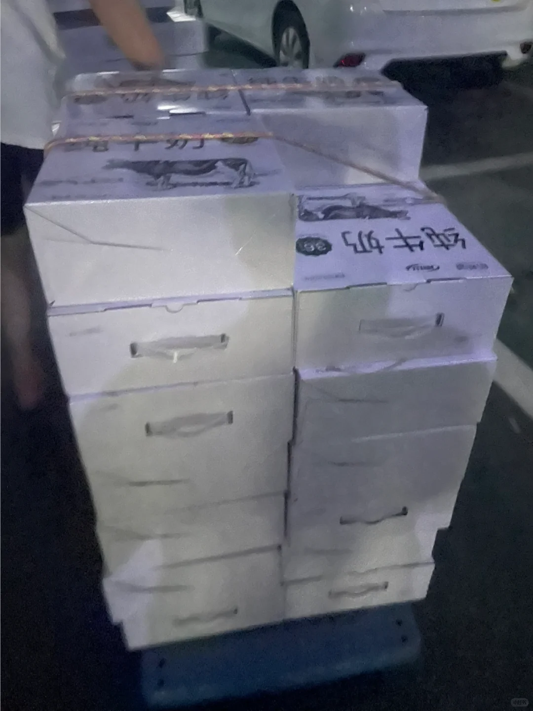 社区团购纯牛奶，团队人的live 和life?