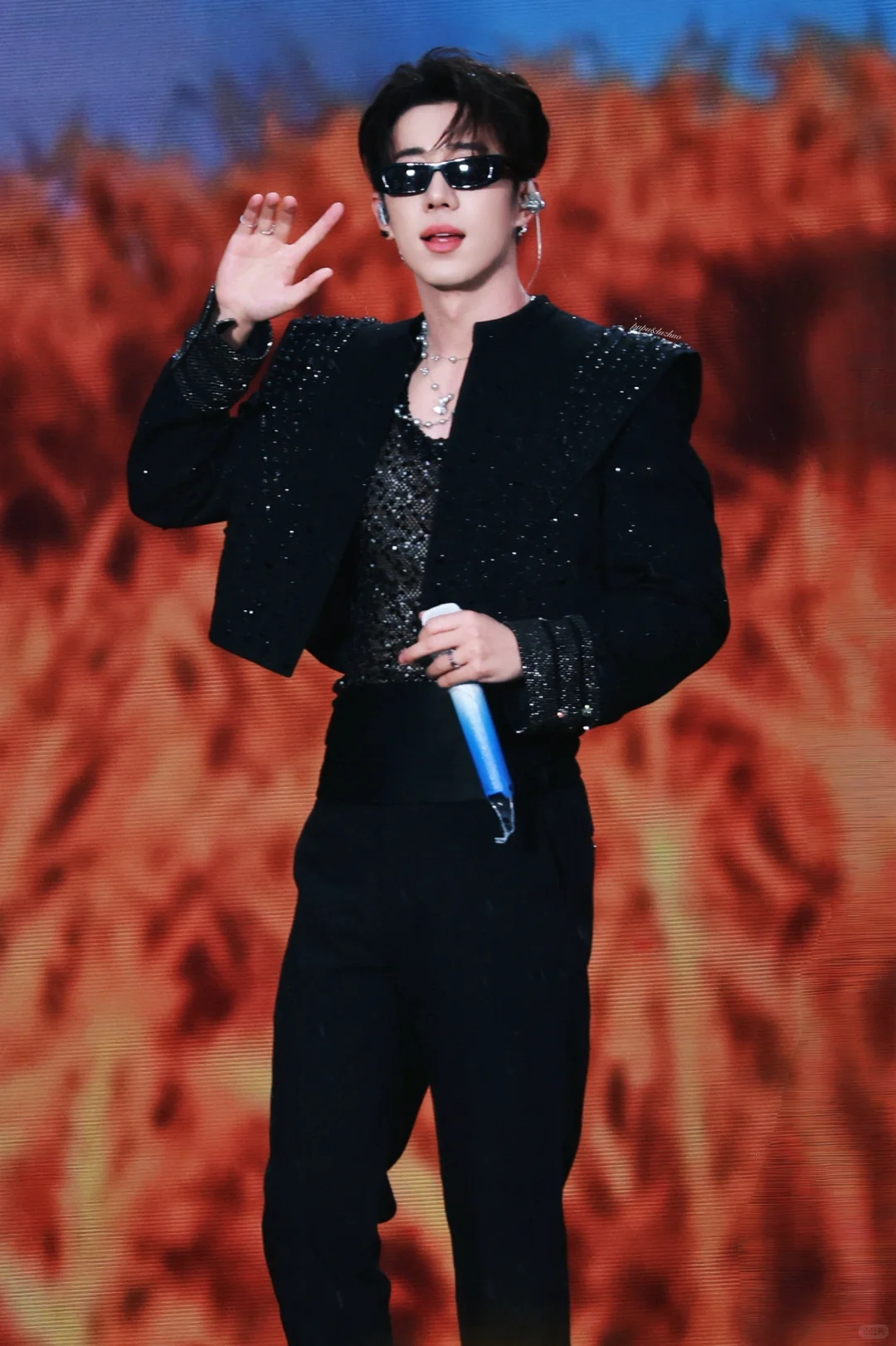 帅帅滴大男孩完美滴身材